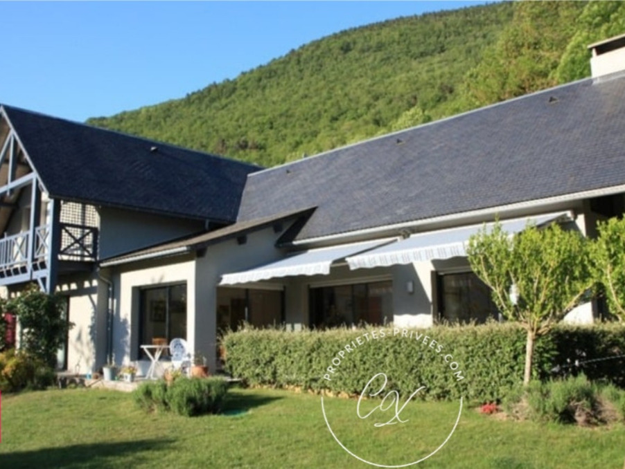 Vente Maison Arreau  694 925 €