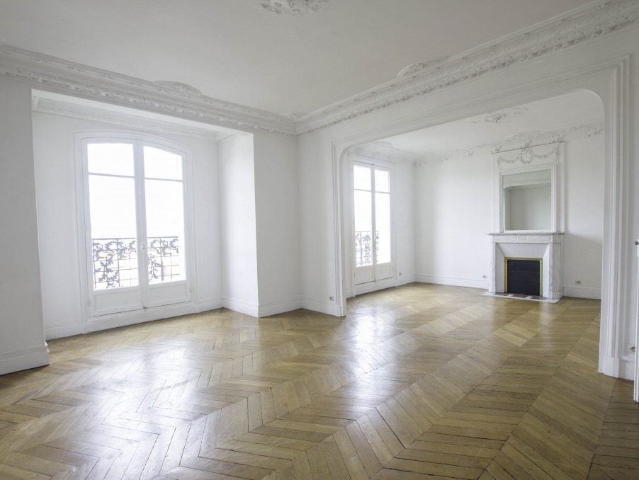Location Professionnel PARIS 12EME ARRONDISSEMENT 2 900 €