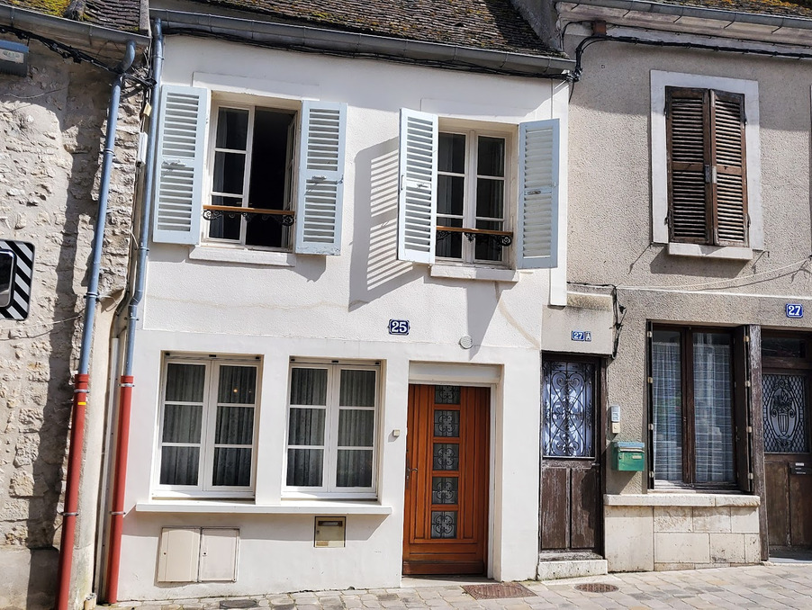 Vente Maison Château-Landon  148 000 €