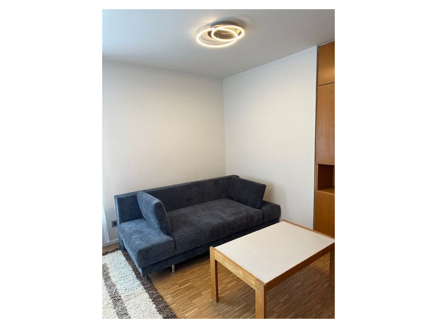 Location Appartement PARIS 17EME ARRONDISSEMENT  967 €