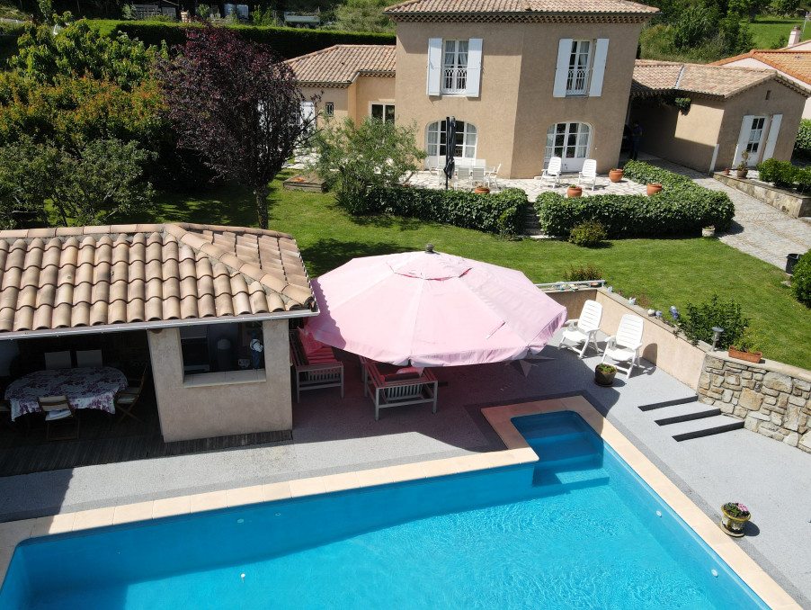 Vente Maison MERCUER  375 000 €