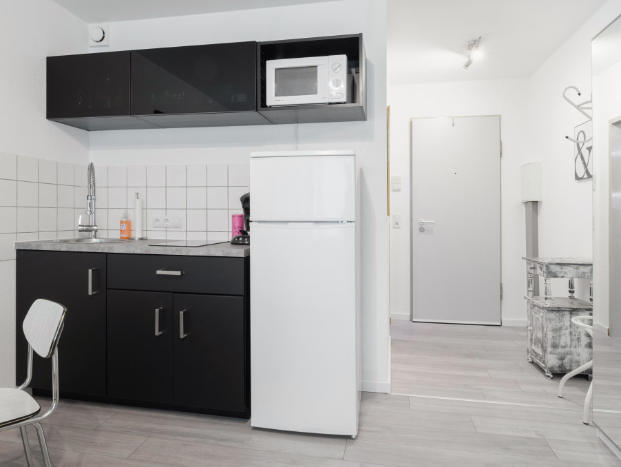 Location Appartement PARIS 17EME ARRONDISSEMENT  957 €