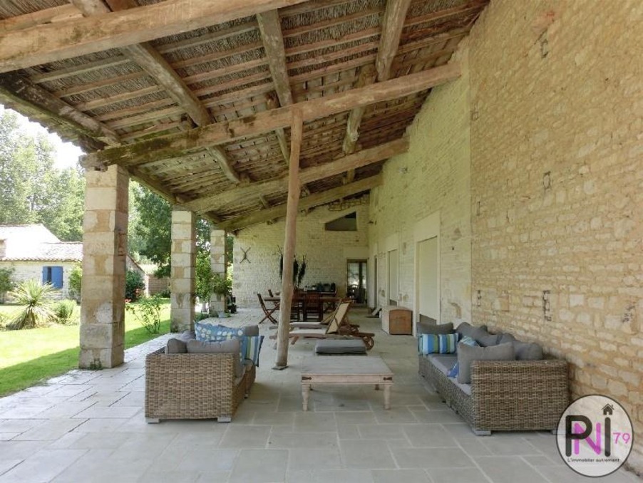 Vente Maison COULON  676 000 €