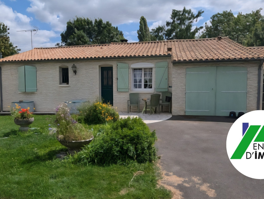 Vente Maison Magné  208 000 €