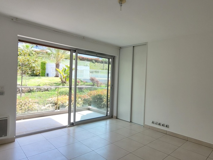 Vente Appartement NICE  209 000 €