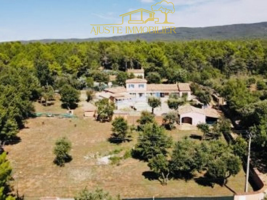 Vente Maison Régusse  865 000 €