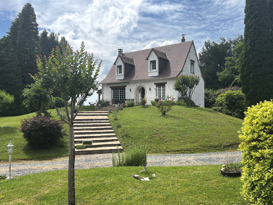 Vente Maison Saint-Yrieix-la-Perche  246 000 €