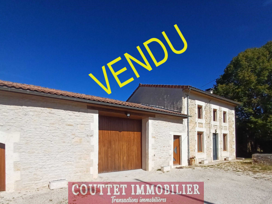 Vente Maison CHASSENEUIL SUR BONNIEURE  241 500 €