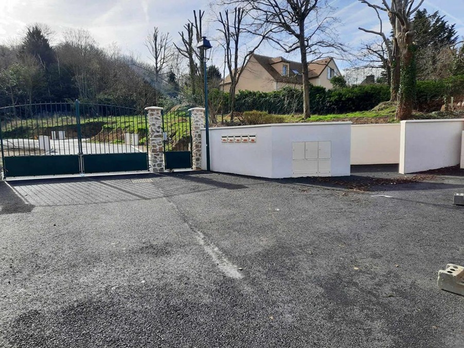 Vente Terrain Montfort-l'Amaury  230 000 €
