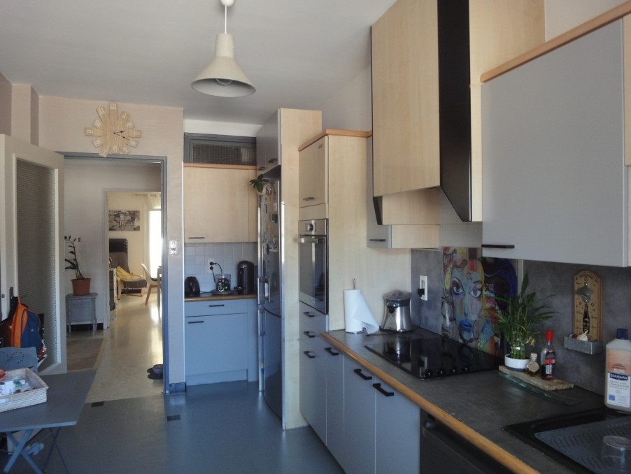 Location Appartement PIERRELATTE  766 €