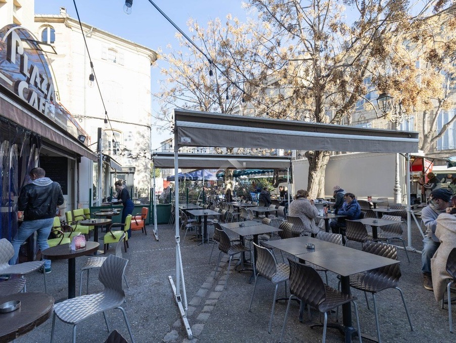 Vente Autre Pézenas  368 000 €