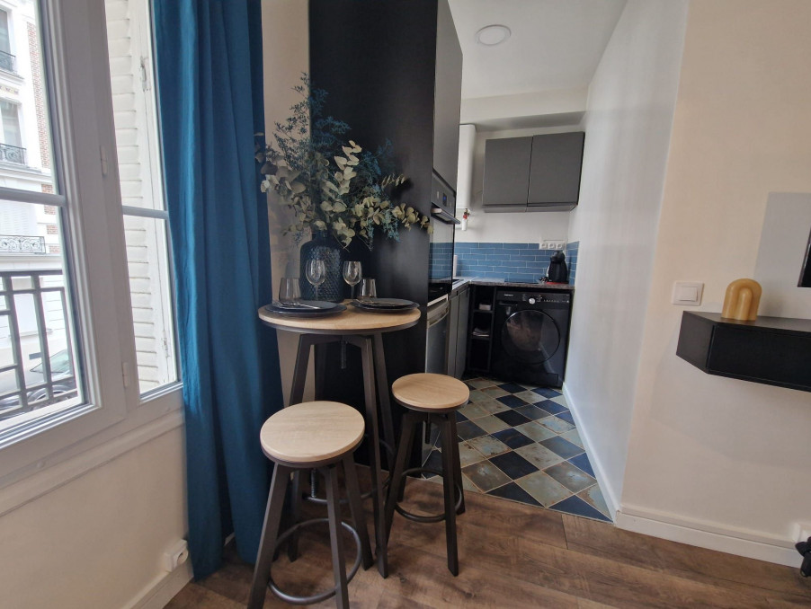 Location Appartement PARIS 11EME ARRONDISSEMENT  845 €