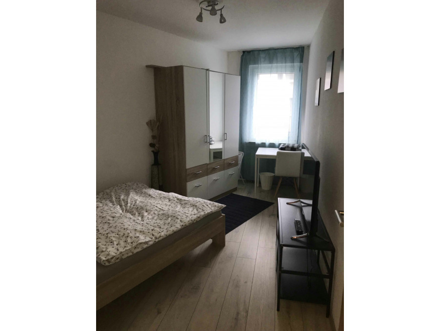 Location Appartement PARIS 14EME ARRONDISSEMENT  830 €