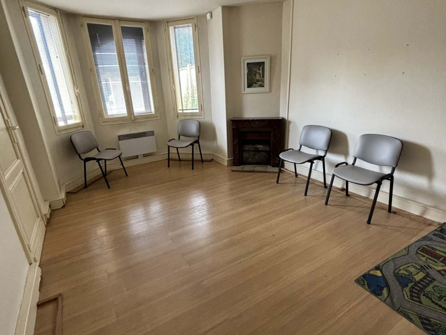 Location Professionnel PESSAC  445 €