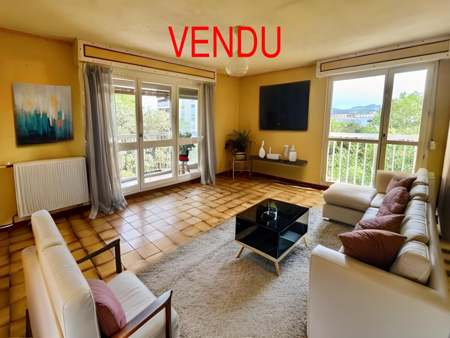 Vente Appartement MARSEILLE 10EME ARRONDISSEMENT  165 000 €