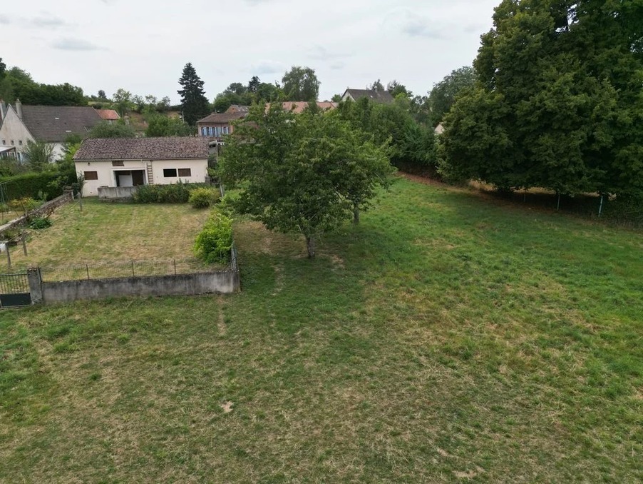 Vente Terrain Saulieu 84 500 €