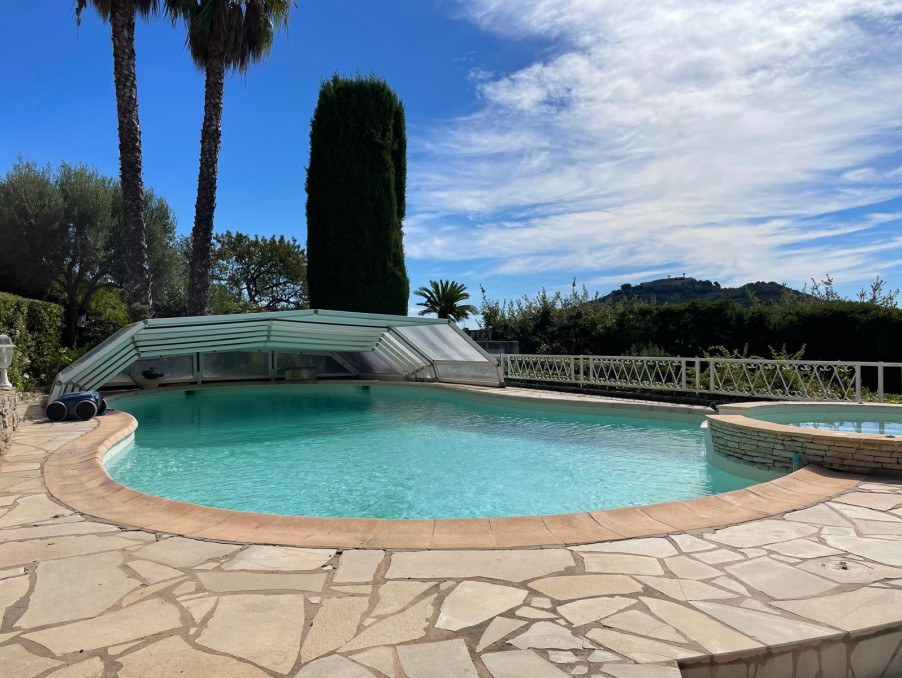 Vente Maison SIX FOURS LES PLAGES 1 140 000 €