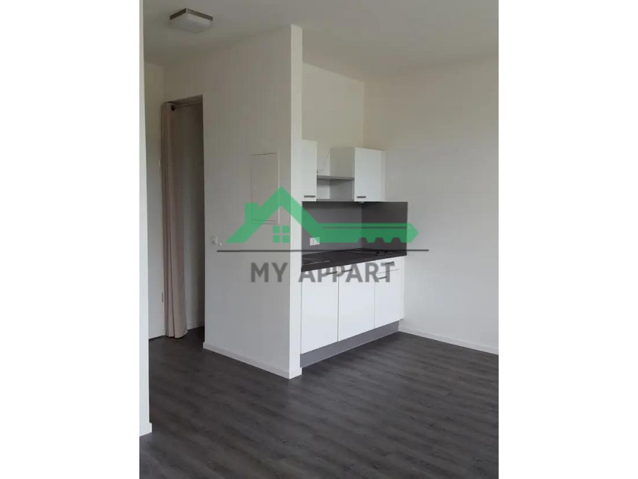 Location Appartement AIX EN PROVENCE  540 €