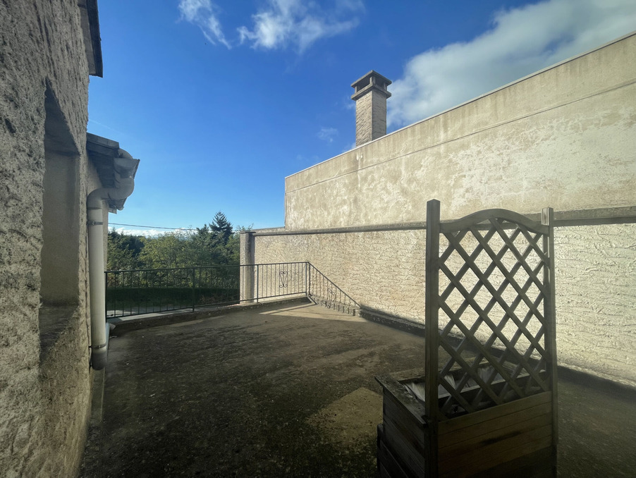Vente Autre Balbigny 70 000 €
