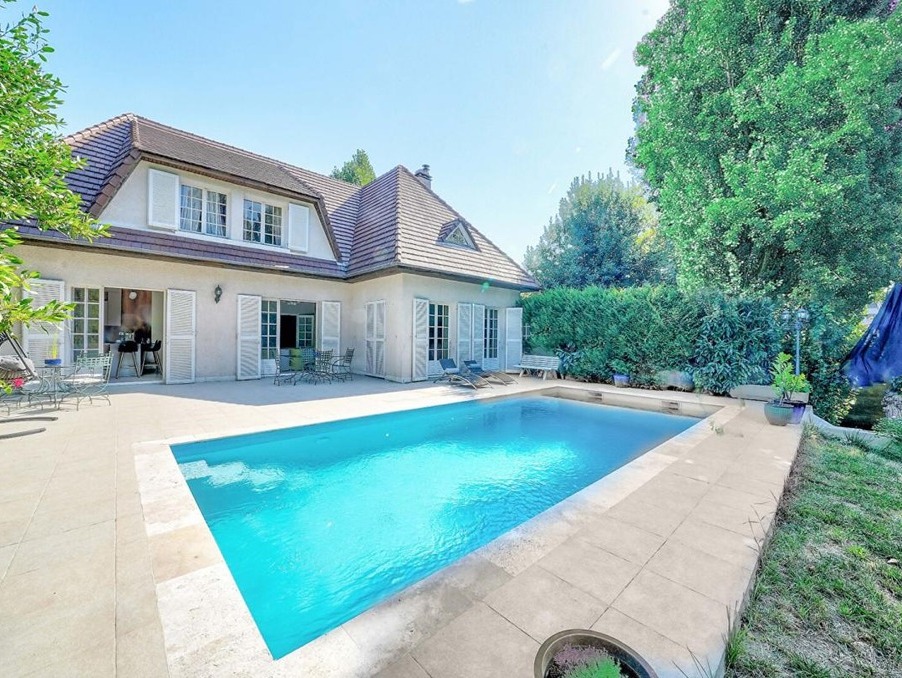 Vente Maison Chilly-Mazarin  945 000 €
