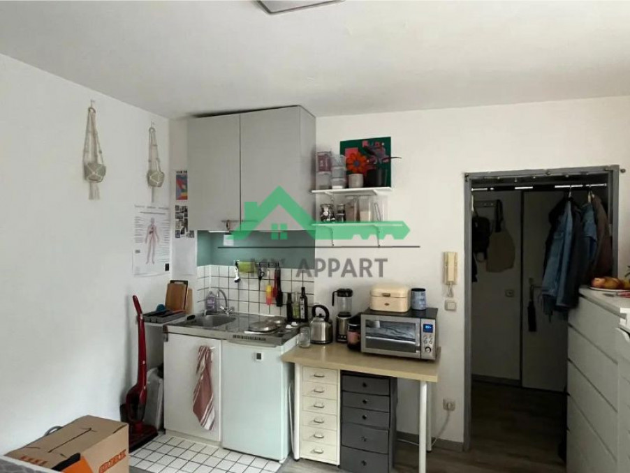Location Appartement PARIS 12EME ARRONDISSEMENT  705 €