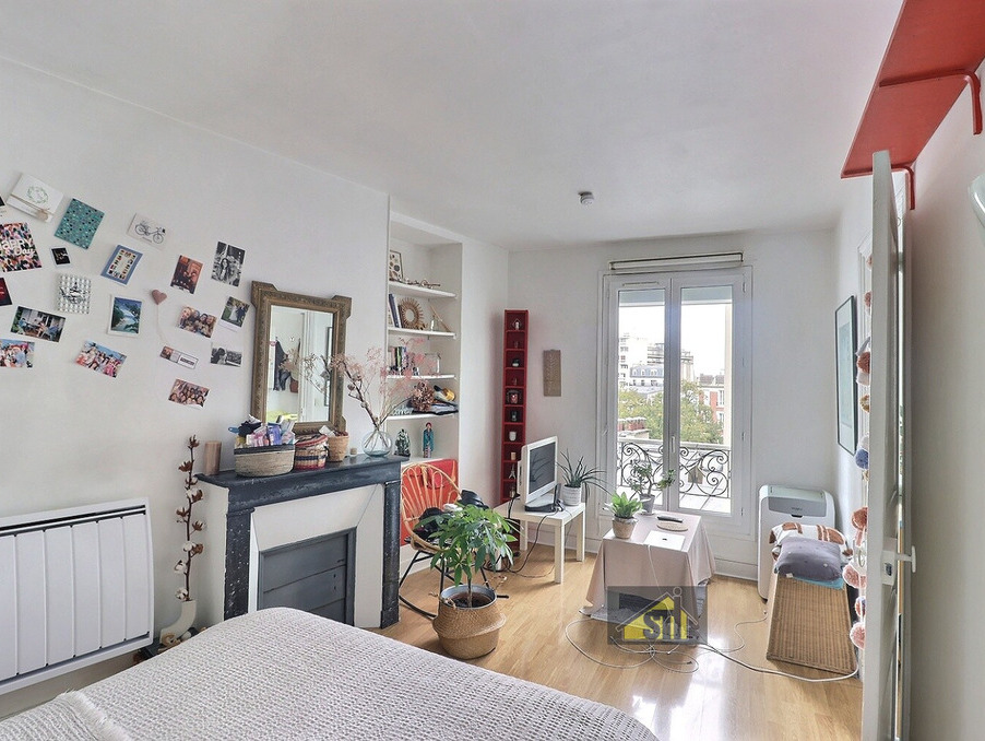 Vente Appartement Paris  275 000 €