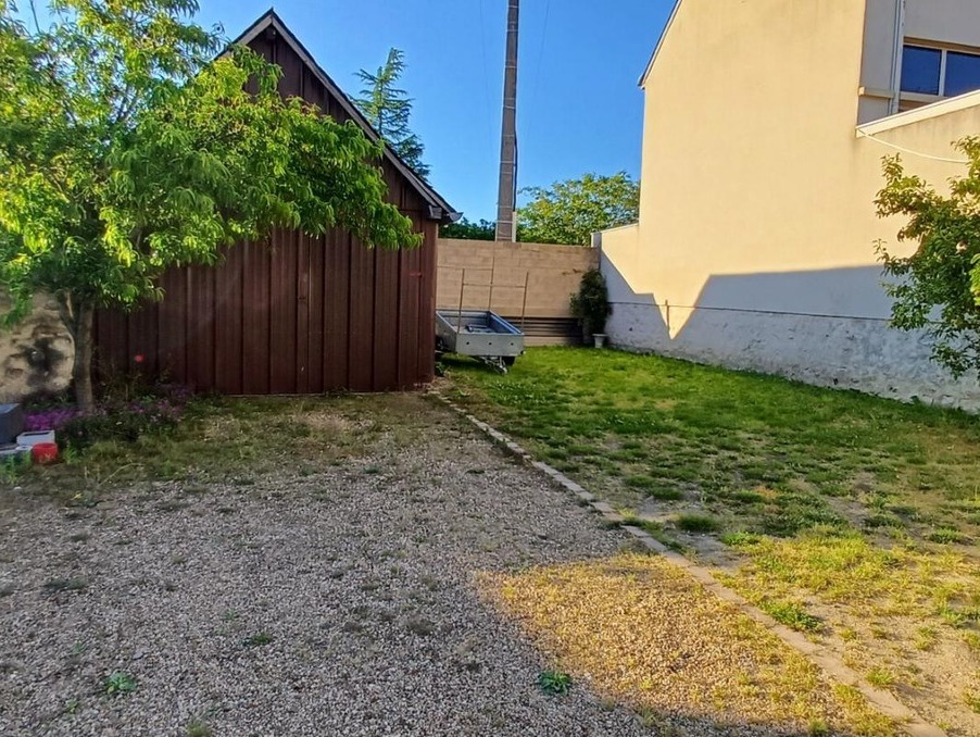 Vente Terrain Huillé-Lézigné 28 990 €