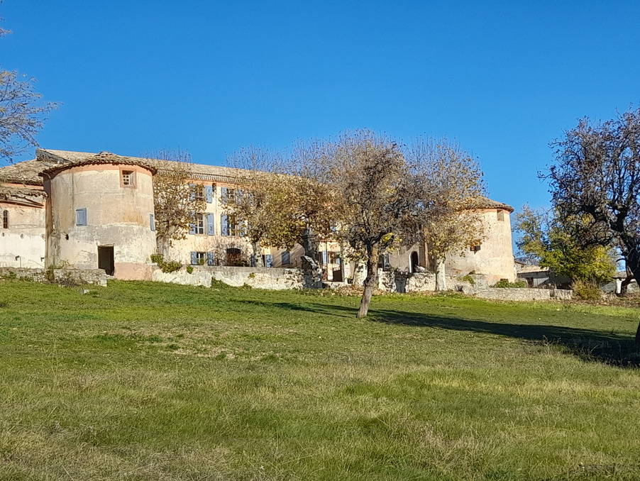 Vente Autre Digne-les-Bains 1 790 000 €