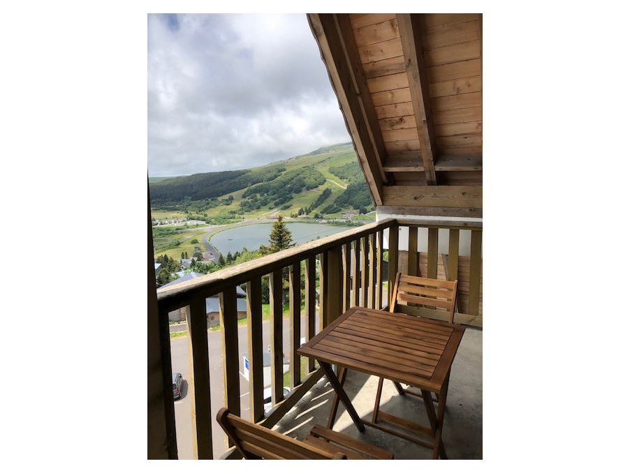 Vente Appartement SUPER BESSE  102 800 €