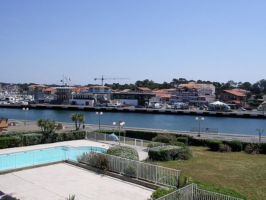 Location Appartement CAPBRETON  710 €