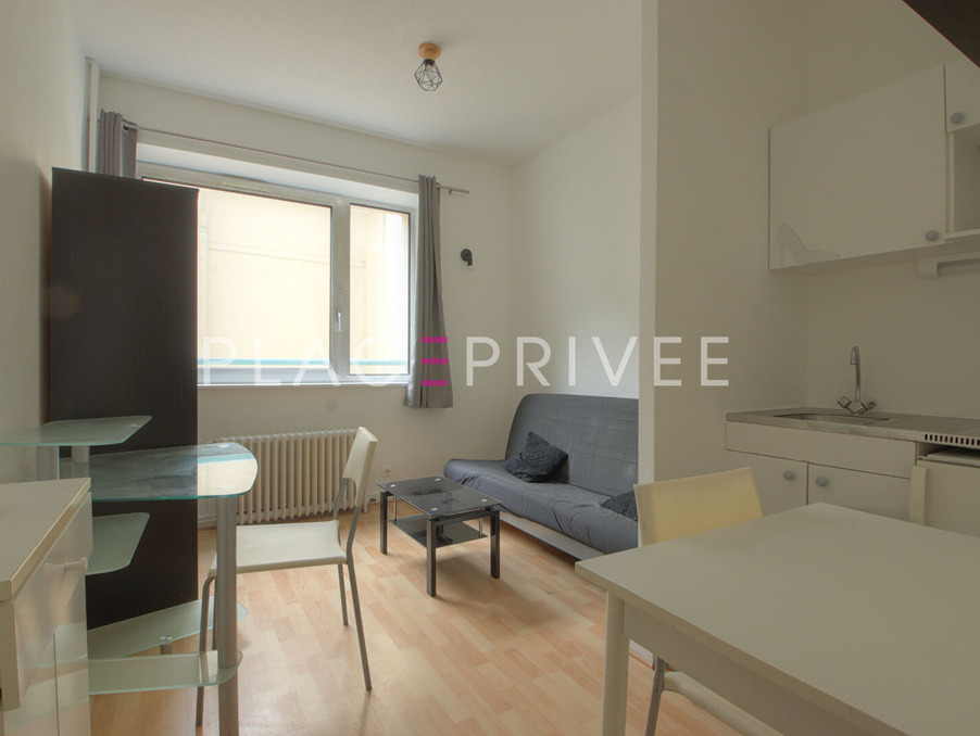 Location Appartement Nancy  340 €