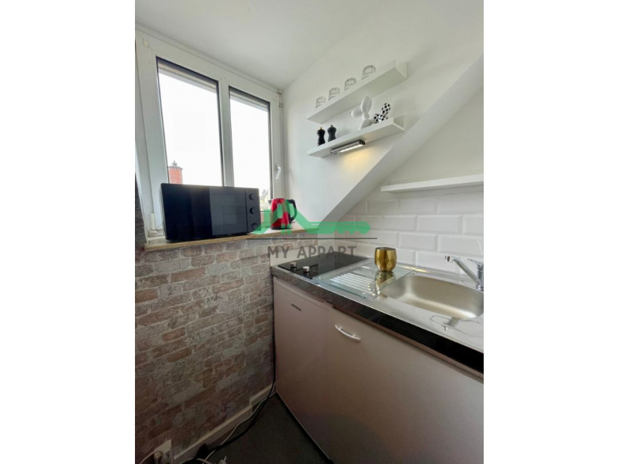 Location Appartement PARIS 3EME ARRONDISSEMENT  994 €