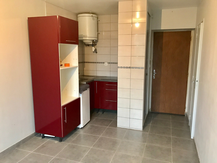 Location Appartement Espalion  300 €