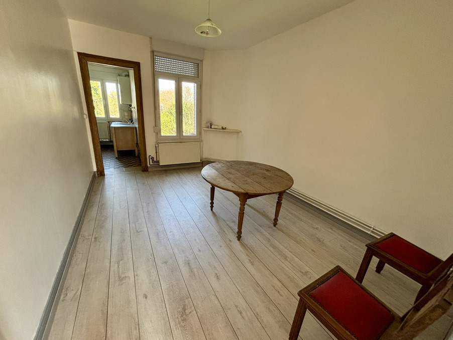 Location Appartement Guise  470 €