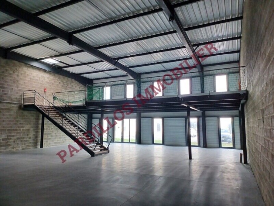Vente Autre Ifs  415 800 €