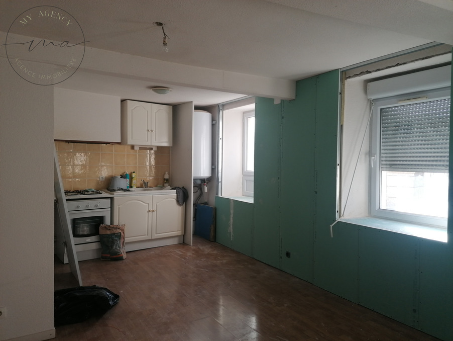 Vente Immeuble Lacaune  114 800 €