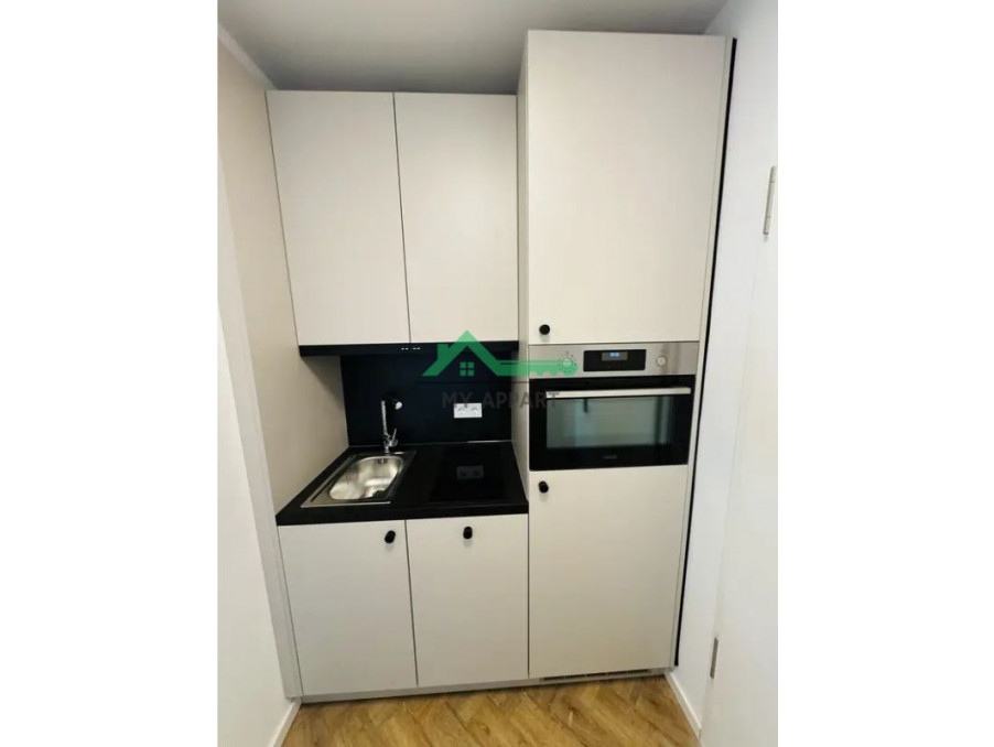 Location Appartement PARIS 10EME ARRONDISSEMENT  965 €