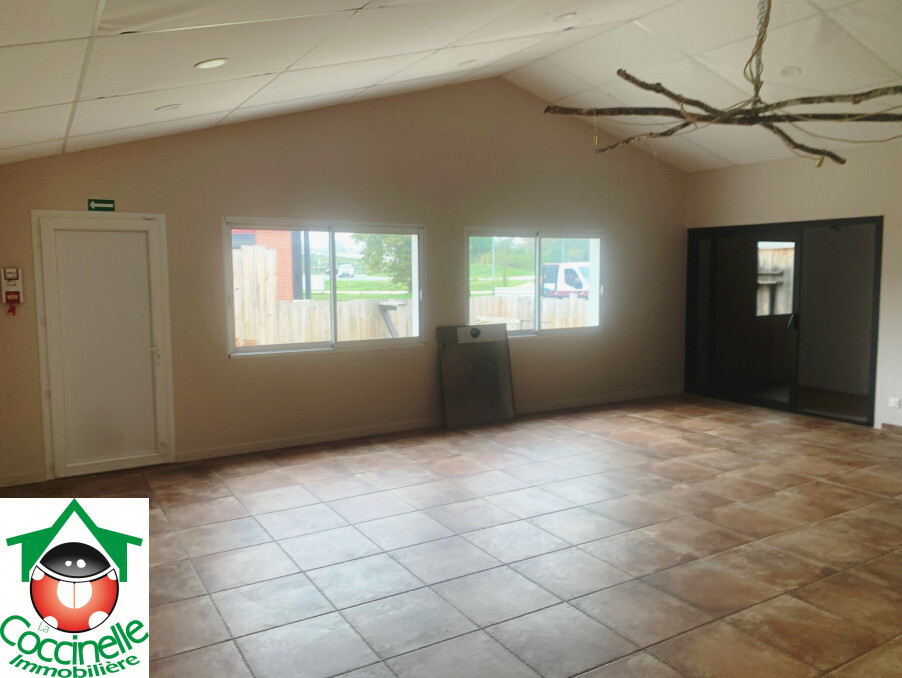 Location Local GUJAN MESTRAS 3 000 €