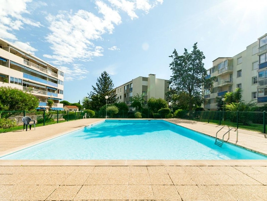 Vente Appartement Mandelieu-la-Napoule  236 000 €