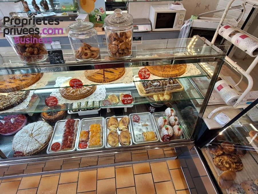 Vente Local Marseille 11eme Arrondissement  221 500 €