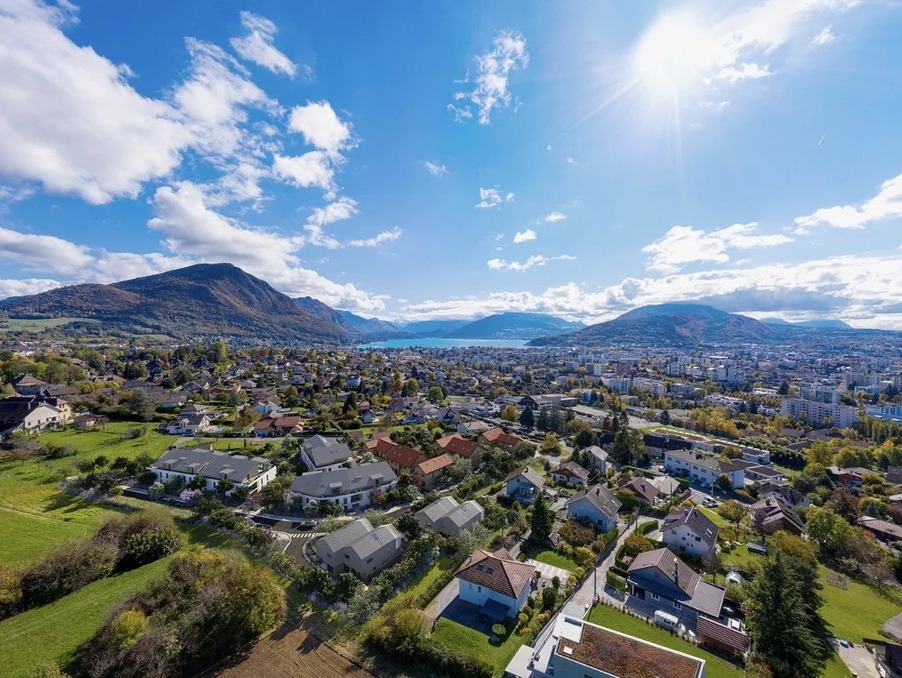 Vente de Appartement Annecy-le-Vieux  924 000 €