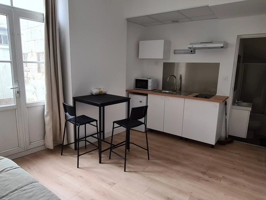 Location Appartement Angoulême  350 €