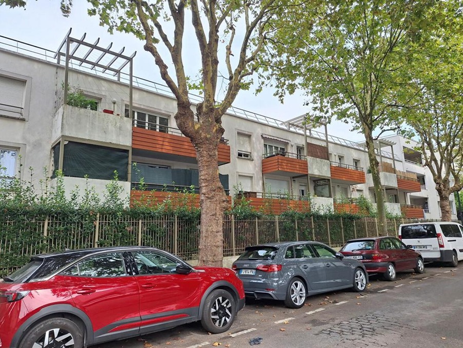 Vente Appartement Saint-Denis  247 520 €