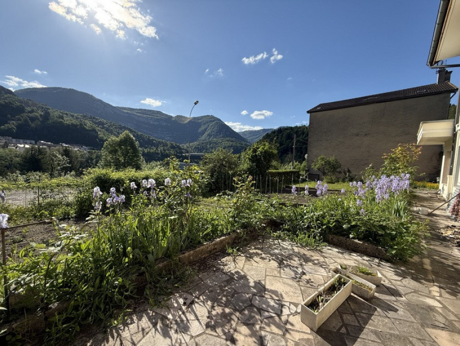 Vente Maison Saint-Claude  165 000 €