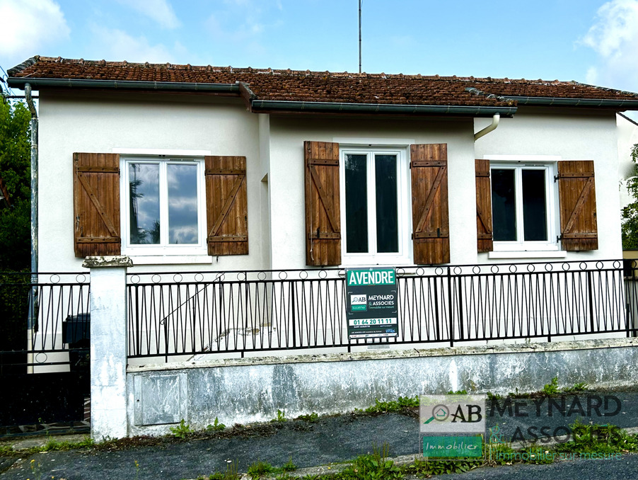 Vente Maison Crécy-la-Chapelle  225 000 €