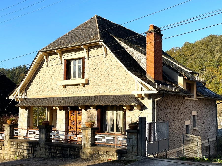 Vente Maison ENTRAYGUES SUR TRUYERE  149 500 €