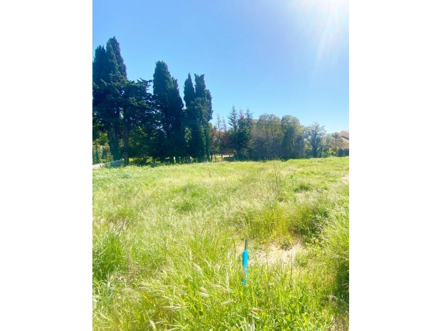Vente Terrain Salon-de-Provence  235 000 €
