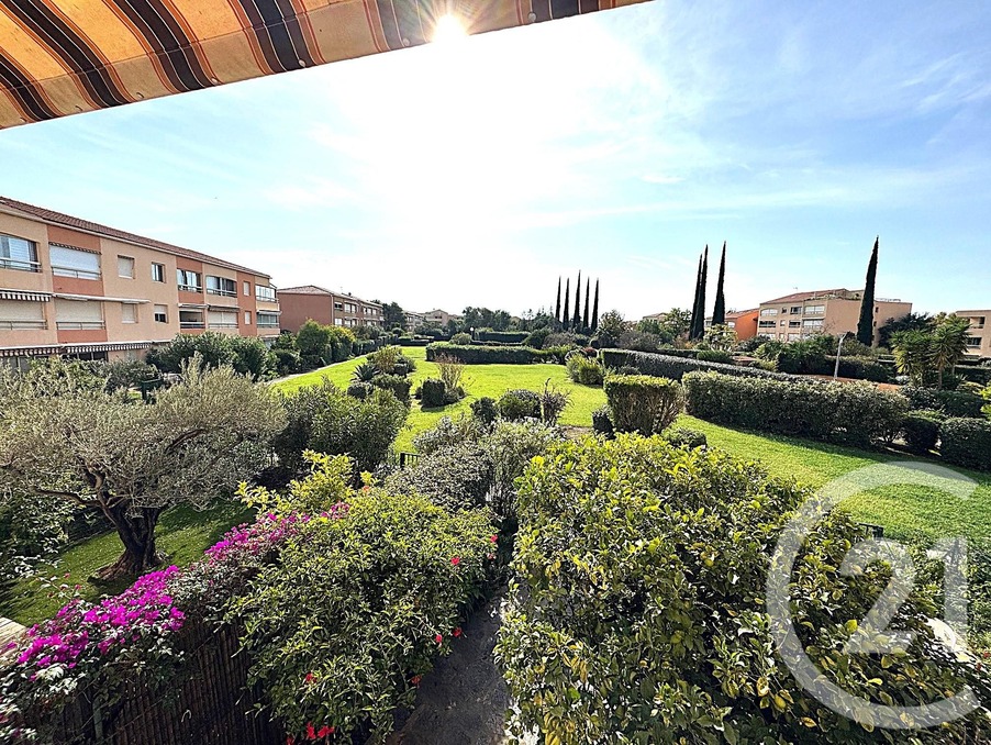Vente Appartement La londe les maures  243 800 €