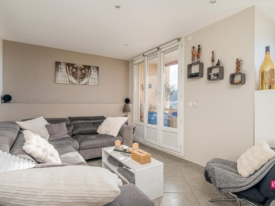Vente Appartement Marseille 11eme Arrondissement  229 000 €