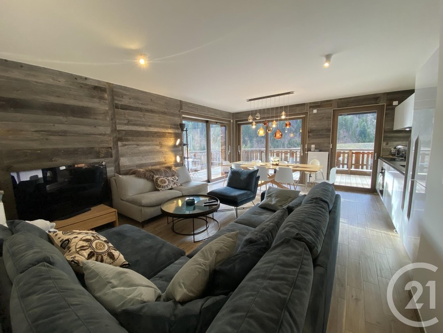 Vente Appartement Chatel  698 000 €